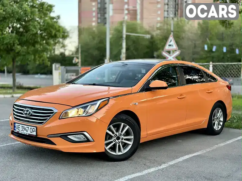 Седан Hyundai Sonata 2016 2 л. Автомат обл. Дніпропетровська, Дніпро (Дніпропетровськ) - Фото 1/17