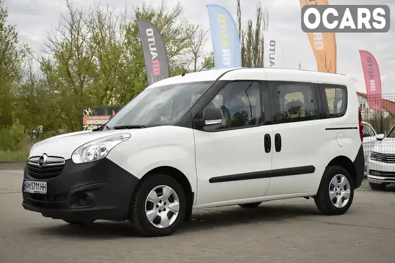 Мінівен Opel Combo 2015 1.6 л. Ручна / Механіка обл. Житомирська, Бердичів - Фото 1/21