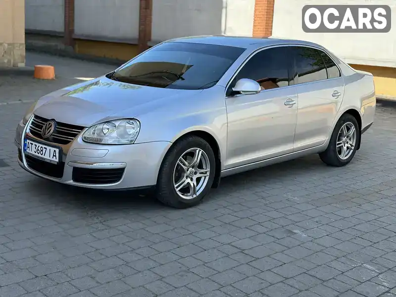 Седан Volkswagen Jetta 2005 1.6 л. Ручная / Механика обл. Ивано-Франковская, Коломыя - Фото 1/21