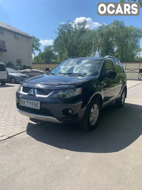 Внедорожник / Кроссовер Mitsubishi Outlander 2008 2.36 л. Ручная / Механика обл. Хмельницкая, Хмельницкий - Фото 1/17