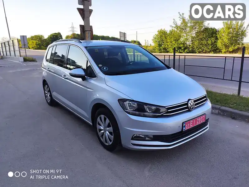 Микровэн Volkswagen Touran 2016 2 л. Ручная / Механика обл. Тернопольская, Тернополь - Фото 1/13