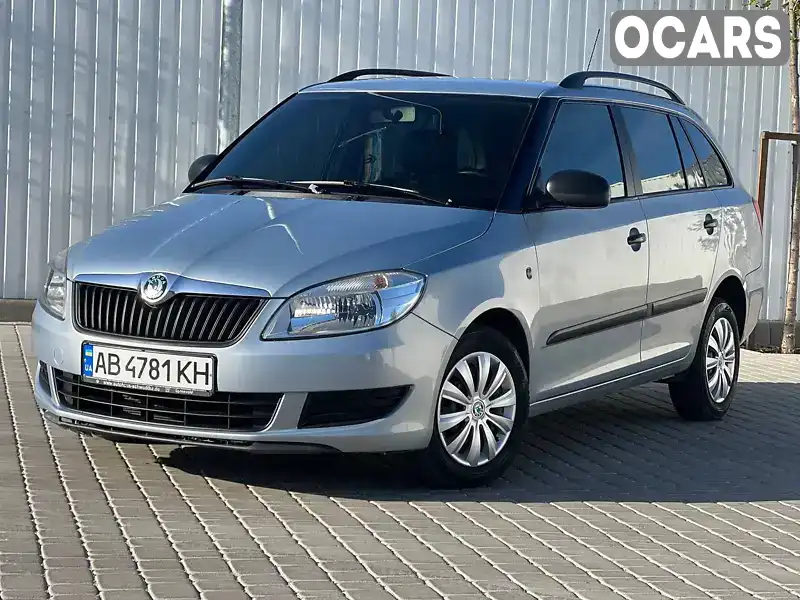 Универсал Skoda Fabia 2010 1.2 л. Ручная / Механика обл. Винницкая, Гайсин - Фото 1/21