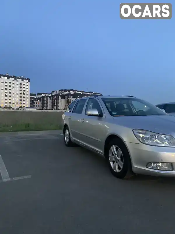 Універсал Skoda Octavia 2010 1.6 л. Ручна / Механіка обл. Київська, Київ - Фото 1/21