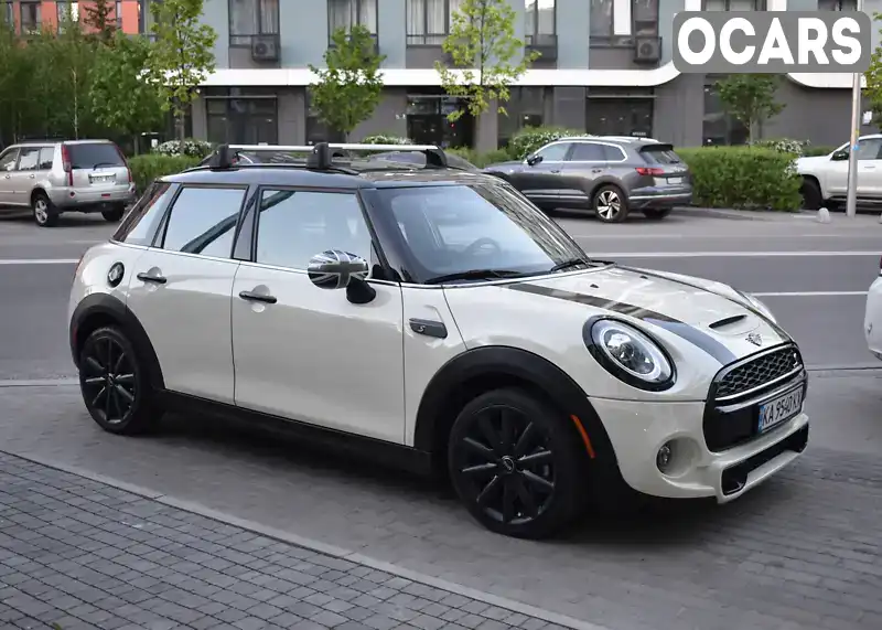 Хэтчбек MINI Hatch 2020 2 л. Автомат обл. Киевская, Киев - Фото 1/21