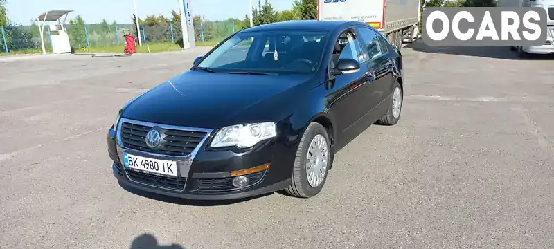 Седан Volkswagen Passat 2005 1.6 л. Ручна / Механіка обл. Чернівецька, Чернівці - Фото 1/21