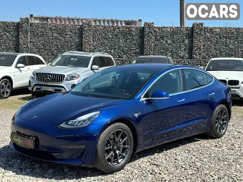 Седан Tesla Model 3 2018 null_content л. Автомат обл. Одеська, Одеса - Фото 1/21