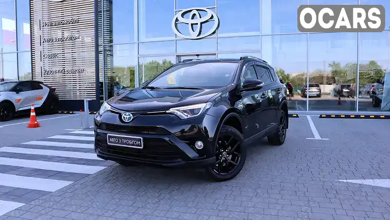 Внедорожник / Кроссовер Toyota RAV4 2018 2.49 л. Вариатор обл. Ровенская, Ровно - Фото 1/20