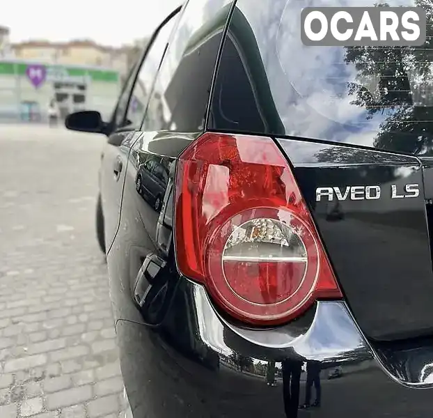 Хэтчбек Chevrolet Aveo 2010 1.5 л. Ручная / Механика обл. Днепропетровская, Днепр (Днепропетровск) - Фото 1/21