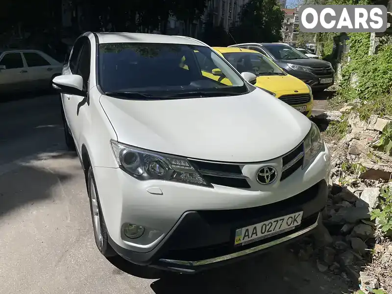 Позашляховик / Кросовер Toyota RAV4 2014 2.23 л. Автомат обл. Київська, Київ - Фото 1/21