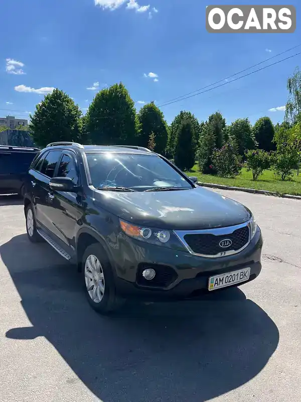 Позашляховик / Кросовер Kia Sorento 2010 2.4 л. Ручна / Механіка обл. Житомирська, Житомир - Фото 1/21