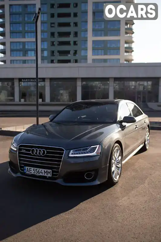 Седан Audi A8 2016 3 л. Автомат обл. Днепропетровская, Днепр (Днепропетровск) - Фото 1/21