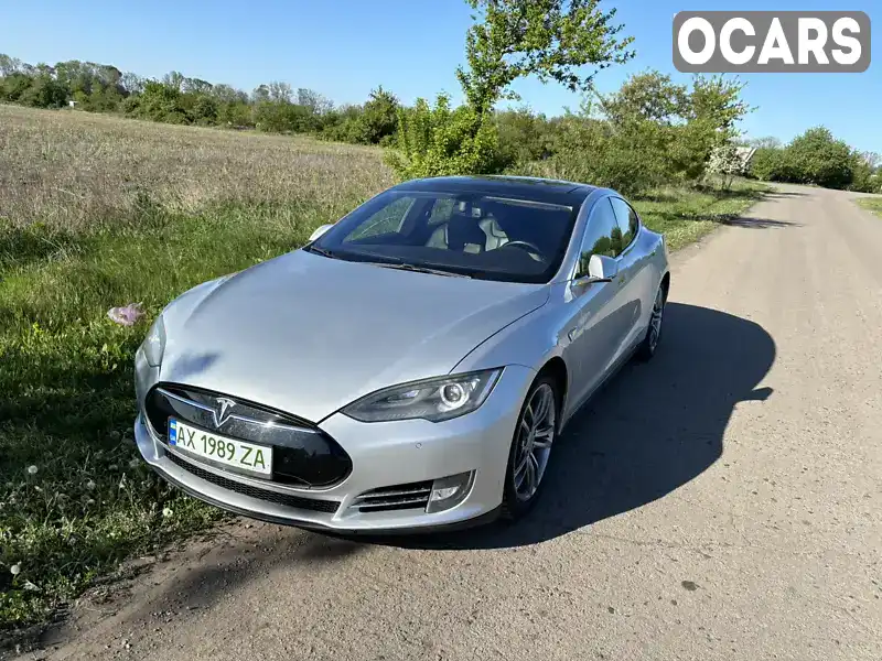 Ліфтбек Tesla Model S 2014 null_content л. Автомат обл. Харківська, Харків - Фото 1/13