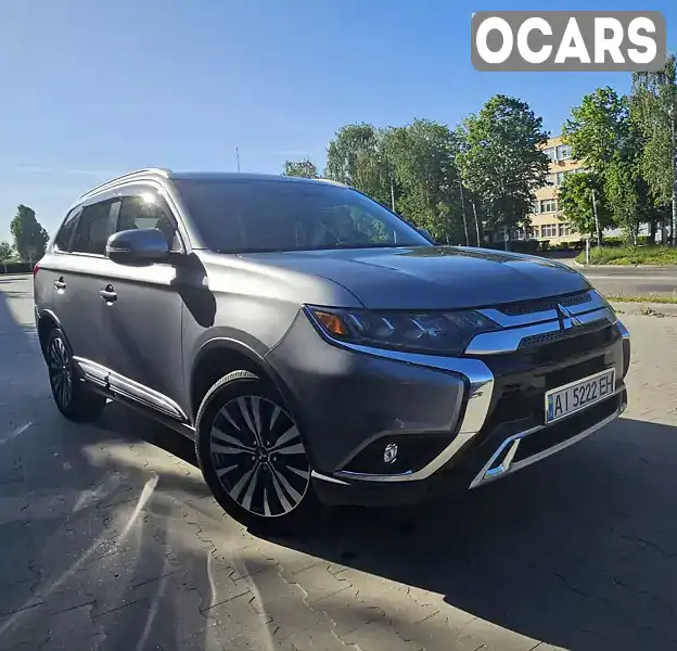 Внедорожник / Кроссовер Mitsubishi Outlander 2019 3 л. Автомат обл. Киевская, Белая Церковь - Фото 1/21