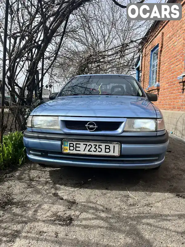 Седан Opel Vectra 1993 1.8 л. Ручная / Механика обл. Николаевская, Первомайск - Фото 1/7