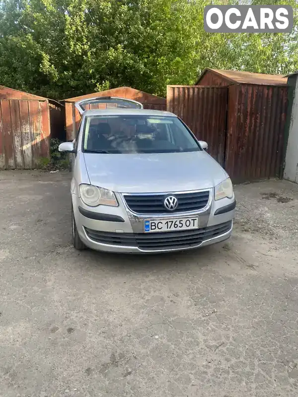 Мінівен Volkswagen Touran 2007 1.9 л. Ручна / Механіка обл. Львівська, Львів - Фото 1/21