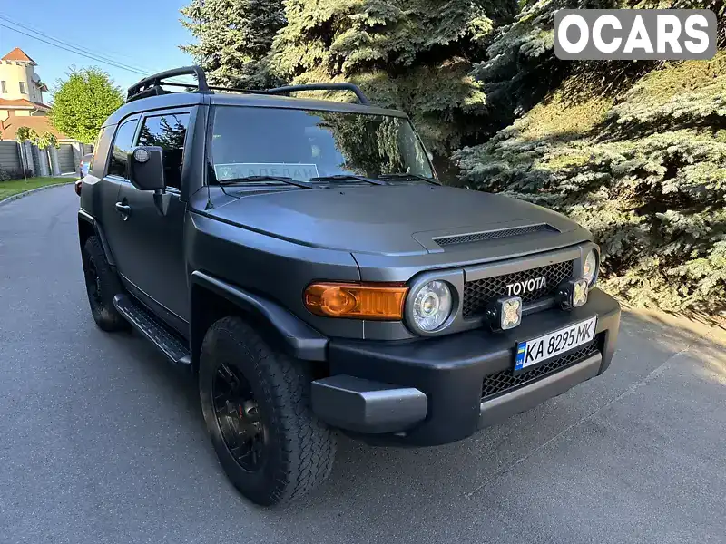 Внедорожник / Кроссовер Toyota FJ Cruiser 2008 3.96 л. Автомат обл. Киевская, Киев - Фото 1/21