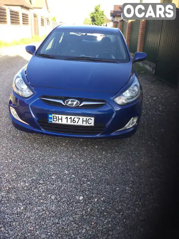 Седан Hyundai Accent 2011 1.4 л. Автомат обл. Одесская, Одесса - Фото 1/15