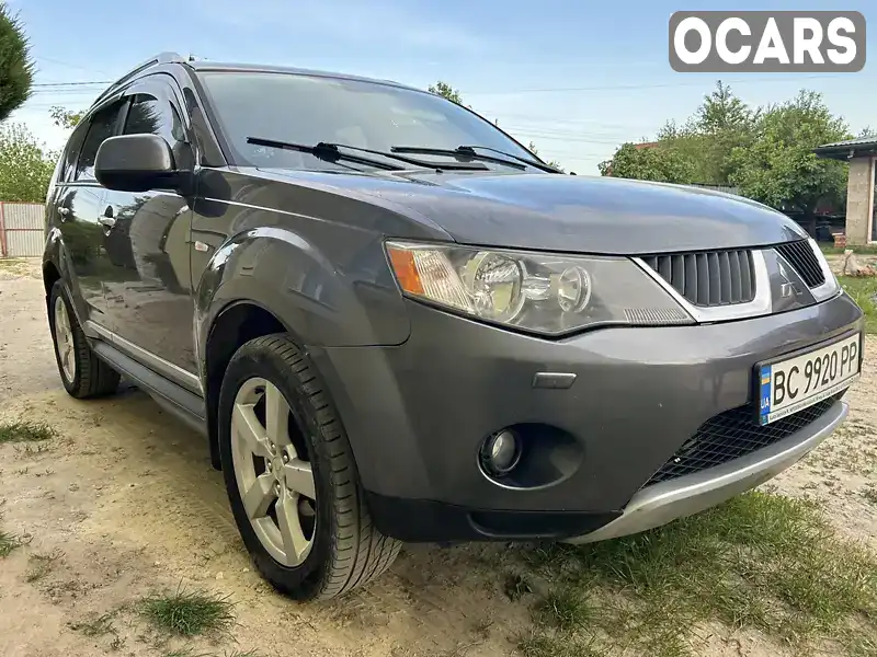 Позашляховик / Кросовер Mitsubishi Outlander 2009 1.97 л. Ручна / Механіка обл. Львівська, Новояворівськ - Фото 1/21