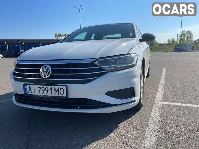 Седан Volkswagen Jetta 2018 1.4 л. Автомат обл. Киевская, Киев - Фото 1/14