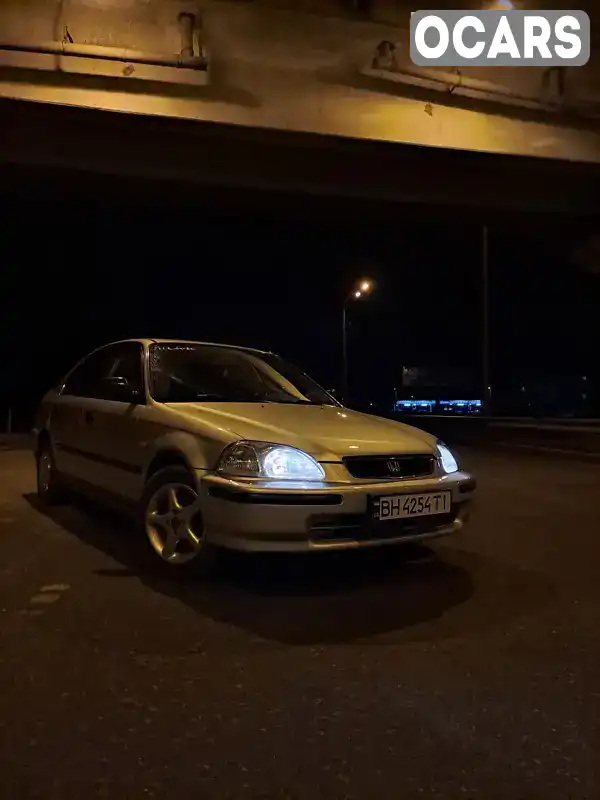Седан Honda Civic 1997 1.4 л. Ручная / Механика обл. Одесская, Одесса - Фото 1/10