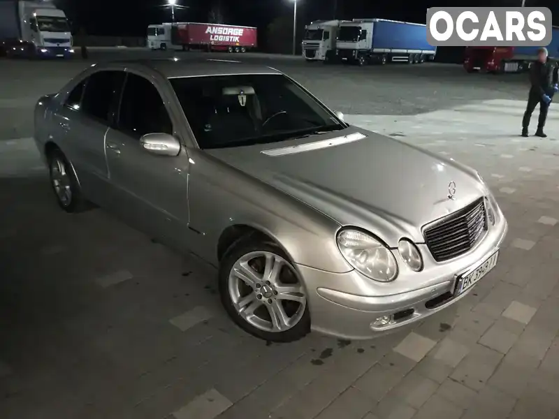 Седан Mercedes-Benz E-Class 2002 2.2 л. Ручная / Механика обл. Ровенская, Рокитное - Фото 1/8