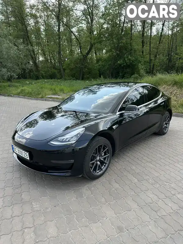 Седан Tesla Model 3 2019 null_content л. Автомат обл. Львівська, Львів - Фото 1/12