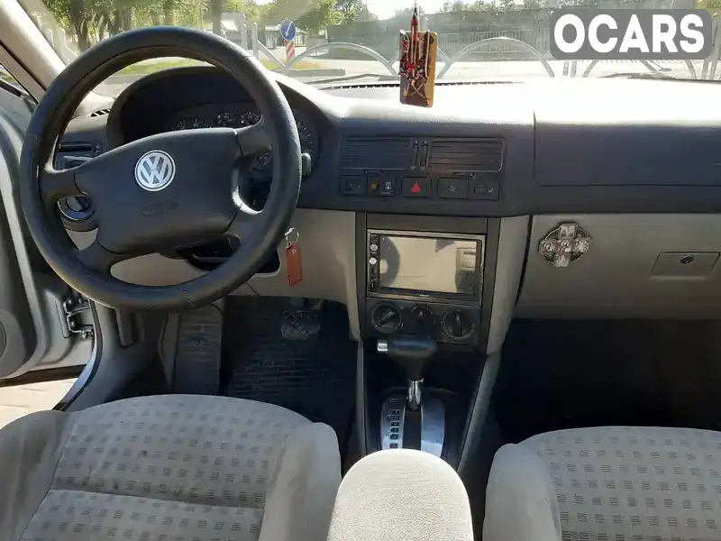 Седан Volkswagen Jetta 2002 2 л. Автомат обл. Днепропетровская, Днепр (Днепропетровск) - Фото 1/21