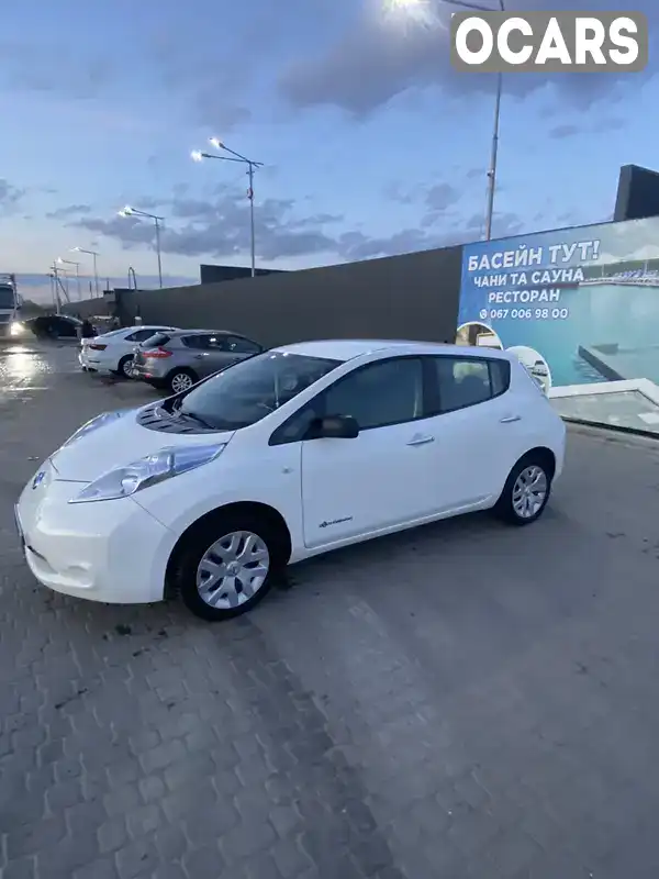 Хэтчбек Nissan Leaf 2016 null_content л. Автомат обл. Львовская, Львов - Фото 1/10