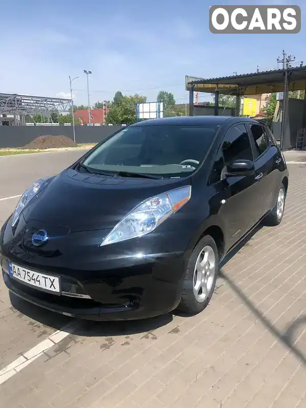 Хэтчбек Nissan Leaf 2013 null_content л. обл. Киевская, Киев - Фото 1/21