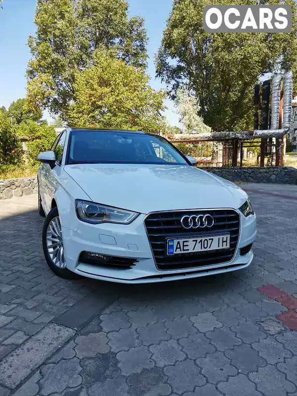 Седан Audi A3 2016 1.97 л. Автомат обл. Дніпропетровська, Дніпро (Дніпропетровськ) - Фото 1/21