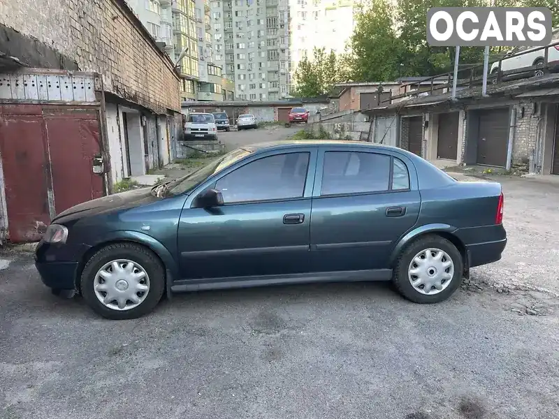 Седан Opel Astra 2004 1.6 л. Ручна / Механіка обл. Київська, Київ - Фото 1/4