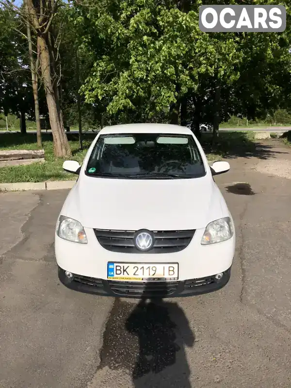 Хэтчбек Volkswagen Fox 2010 1.2 л. Ручная / Механика обл. Ровенская, Ровно - Фото 1/21