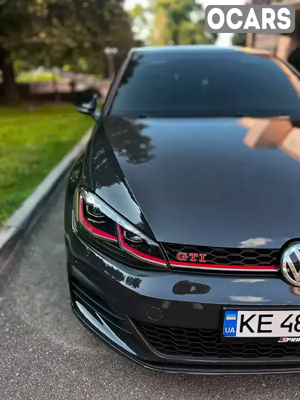 Хетчбек Volkswagen Golf GTI 2019 2 л. Ручна / Механіка обл. Дніпропетровська, Кривий Ріг - Фото 1/21