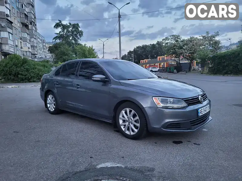 Седан Volkswagen Jetta 2011 2.46 л. Автомат обл. Дніпропетровська, Дніпро (Дніпропетровськ) - Фото 1/12