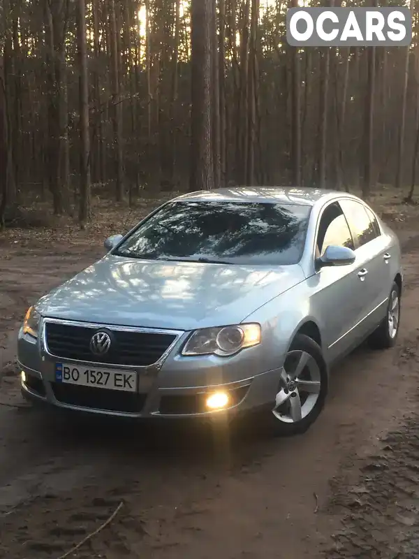 Седан Volkswagen Passat 2005 2 л. Автомат обл. Тернопільська, Кременець - Фото 1/21