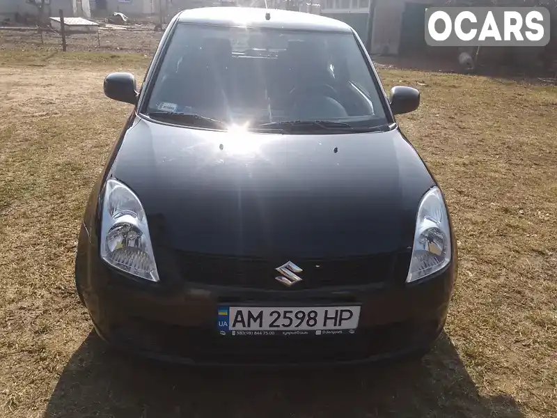 Хэтчбек Suzuki Swift 2006 1.3 л. Ручная / Механика обл. Киевская, Киев - Фото 1/21