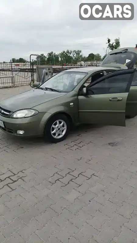 Хэтчбек Chevrolet Lacetti 2005 1.8 л. Автомат обл. Черновицкая, Черновцы - Фото 1/21