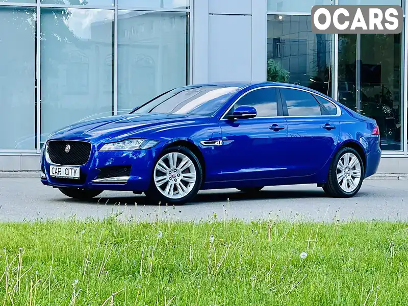 Седан Jaguar XF 2016 3 л. Автомат обл. Киевская, Киев - Фото 1/21