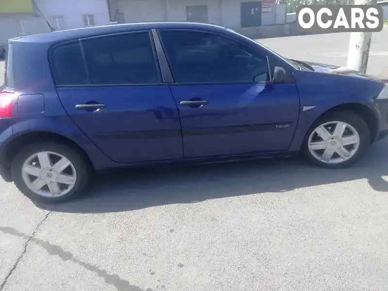 Хетчбек Renault Megane 2003 1.6 л. Ручна / Механіка обл. Дніпропетровська, Кривий Ріг - Фото 1/12