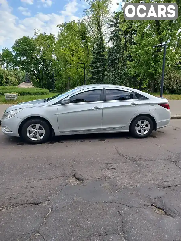 Седан Hyundai Sonata 2014 2 л. Автомат обл. Киевская, Киев - Фото 1/21