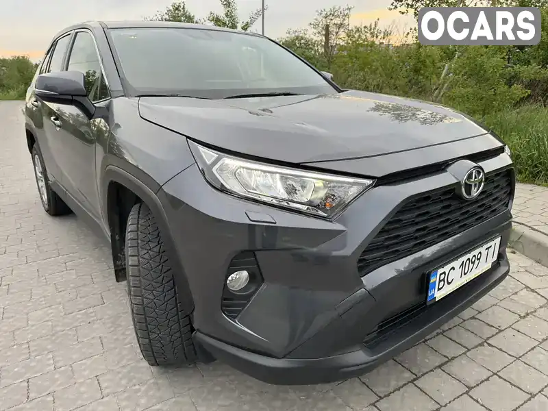 Внедорожник / Кроссовер Toyota RAV4 2020 2 л. Ручная / Механика обл. Львовская, Львов - Фото 1/21