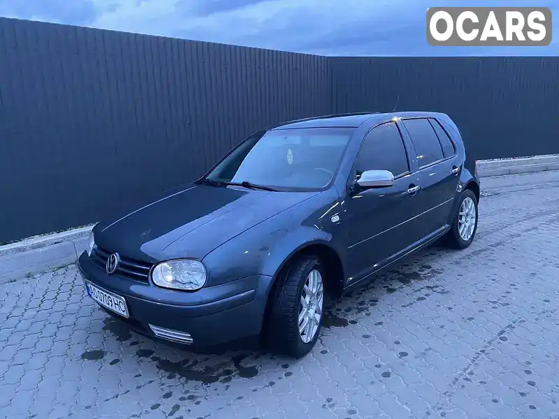 Хэтчбек Volkswagen Golf 2000 1.9 л. Автомат обл. Закарпатская, Ужгород - Фото 1/4