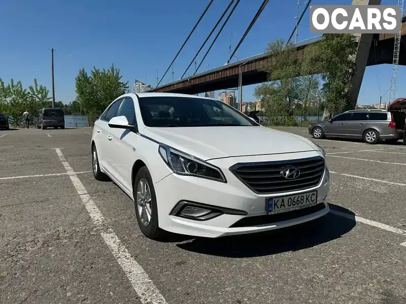 Седан Hyundai Sonata 2016 2 л. Автомат обл. Киевская, Киев - Фото 1/21