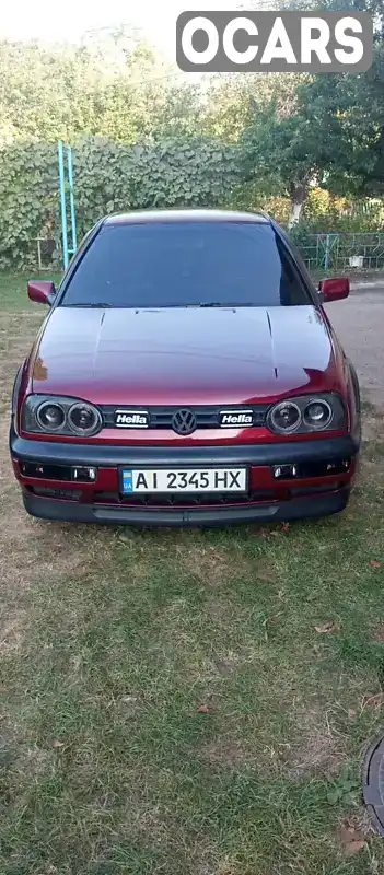 Хэтчбек Volkswagen Golf 1996 1.8 л. Ручная / Механика обл. Киевская, Ржищев - Фото 1/17