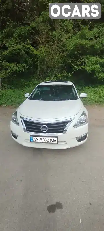 Седан Nissan Altima 2014 2.5 л. Вариатор обл. Львовская, Львов - Фото 1/9