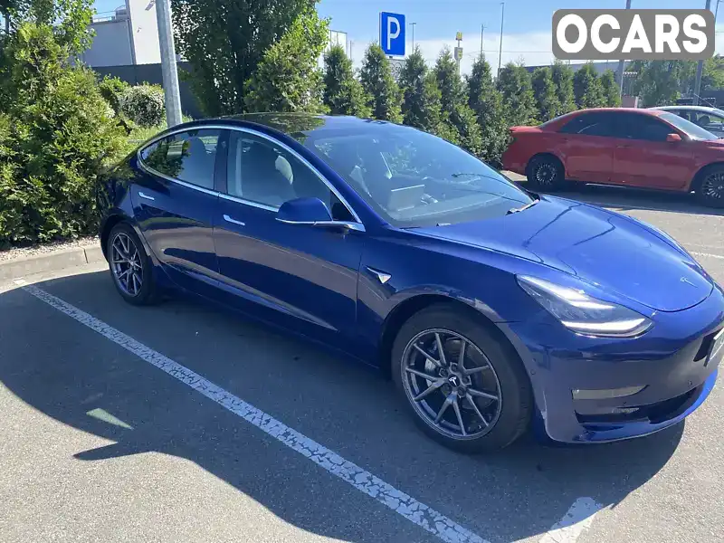 Седан Tesla Model 3 2019 null_content л. Автомат обл. Киевская, Киев - Фото 1/21