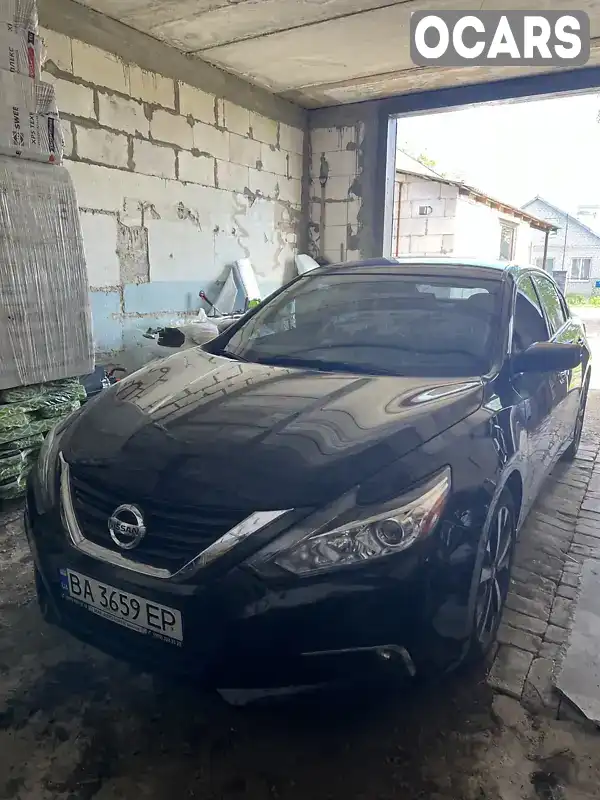 Седан Nissan Altima 2016 2.49 л. Вариатор обл. Днепропетровская, Пятихатки - Фото 1/5