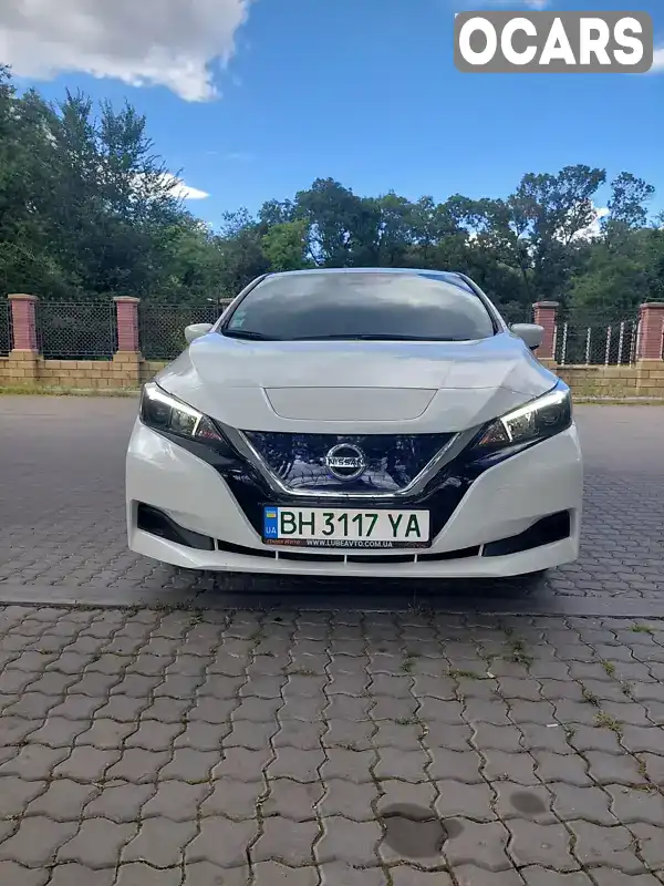 Хэтчбек Nissan Leaf 2018 null_content л. Автомат обл. Одесская, Одесса - Фото 1/21