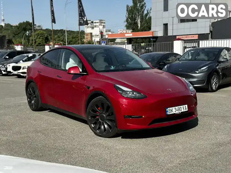 Внедорожник / Кроссовер Tesla Model Y 2022 null_content л. Автомат обл. Киевская, Киев - Фото 1/21