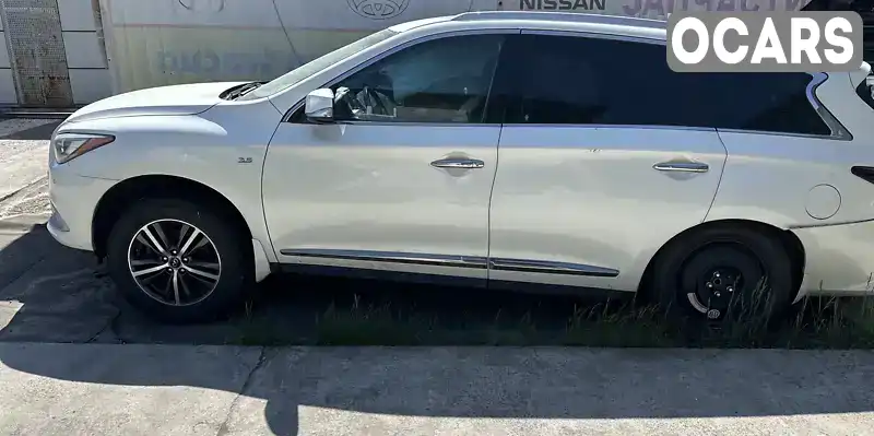 Внедорожник / Кроссовер Infiniti QX60 2016 3.5 л. Вариатор обл. Киевская, Киев - Фото 1/13